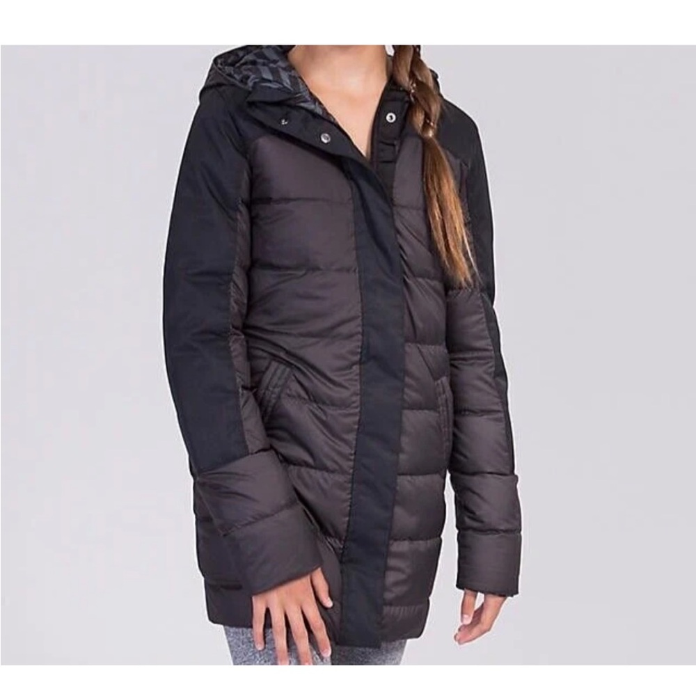 Ivivva by Lululemon Girl’s Mystical Snow Jacket - Size 14
